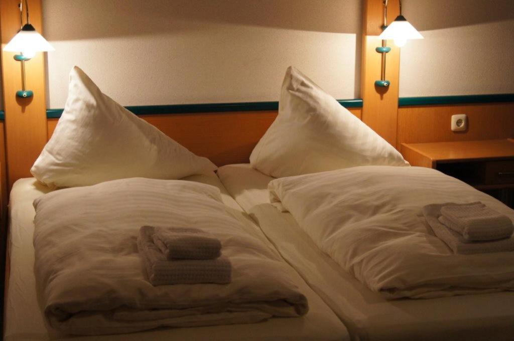 Landgasthof Hoffnung Hotel Хандевит Екстериор снимка